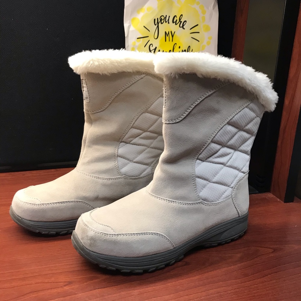 Columbia winter/snow boots